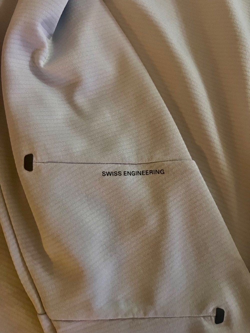 On Running Climate Quarter Zip Shirt Top Sz M - Picture 5 of 11